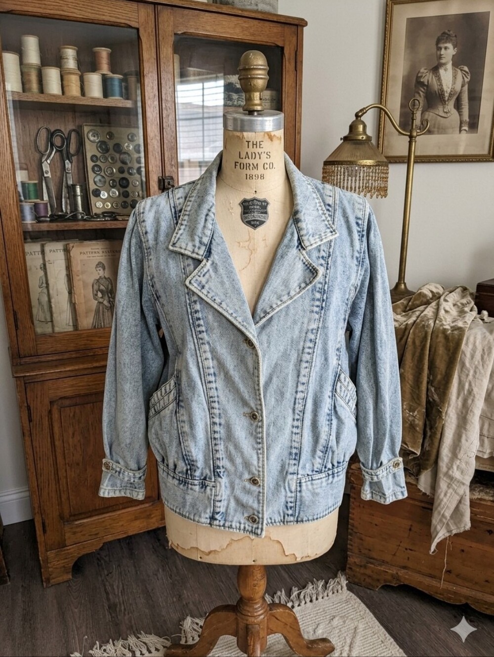Vintage Blue Star Acid Wash Denim Bomber Jacket - 80s Batwing Seam - Size 10